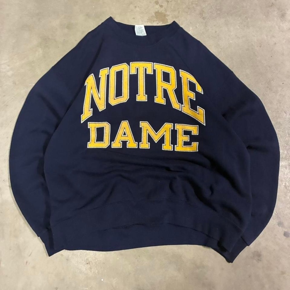 Navy and gold‎ 90's Notre dame crewneck